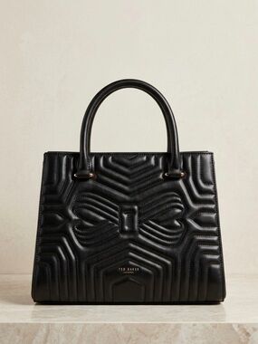 TED BAKER Vieira Leather Quilted Bow Hand Bag Tote Purse in Black